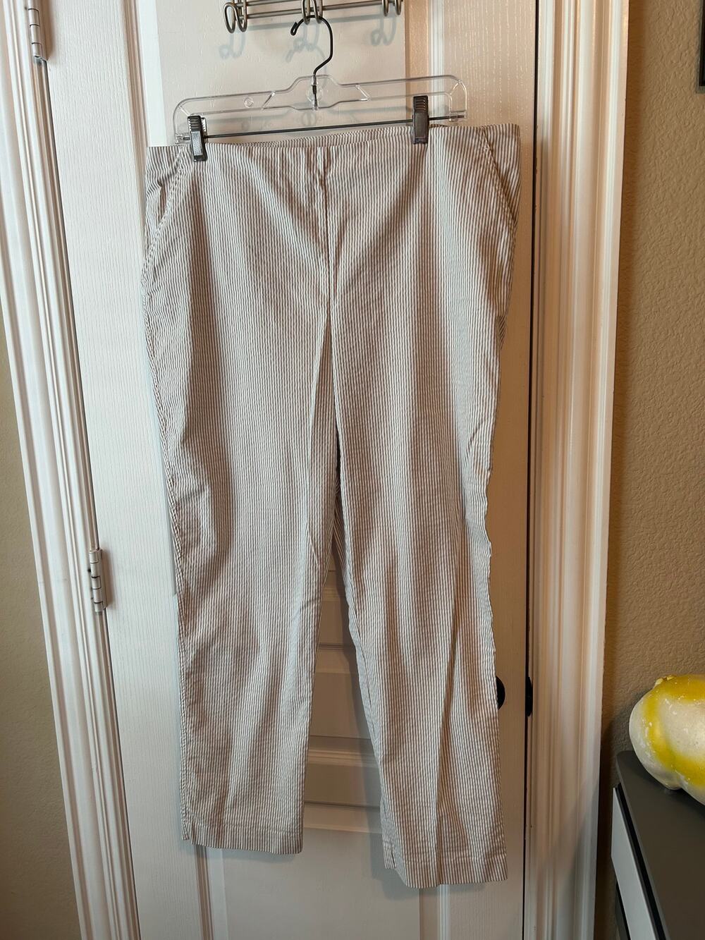 Pull On Summer Light Weight Straight Leg Pants Cropped 14